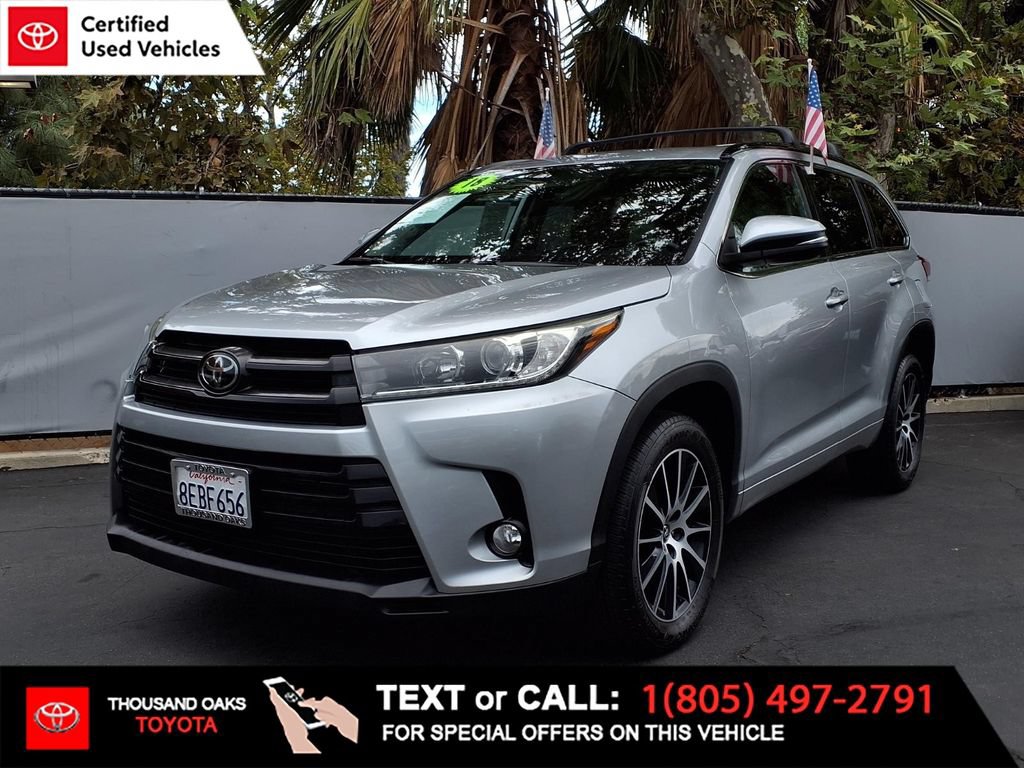 Certified 2018 Toyota Highlander SE FWD image 1