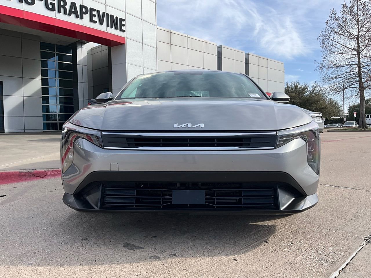 Used 2025 Kia K4 LXS image 3