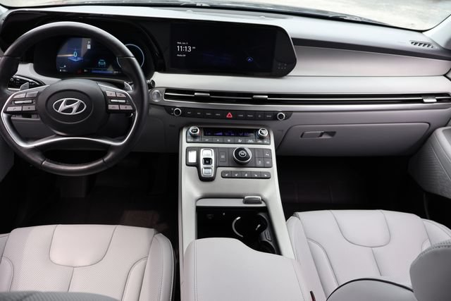 Used 2025 Hyundai Palisade SEL FWD image 17