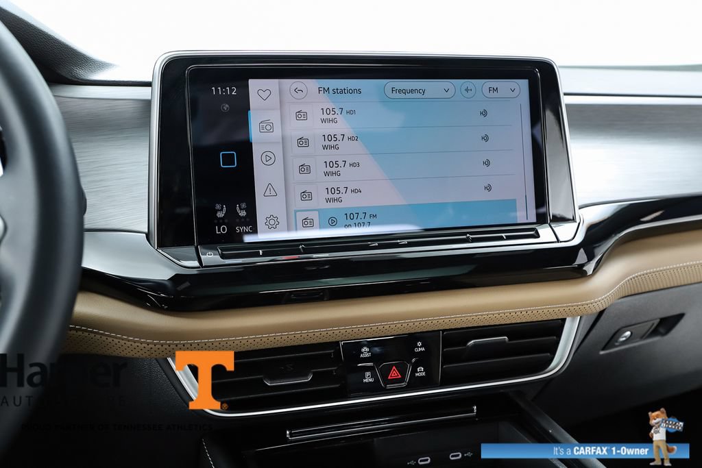 Used 2025 Volkswagen Atlas Cross Sport SE w/ Panoramic Sunroof Package AWD/4WD image 25