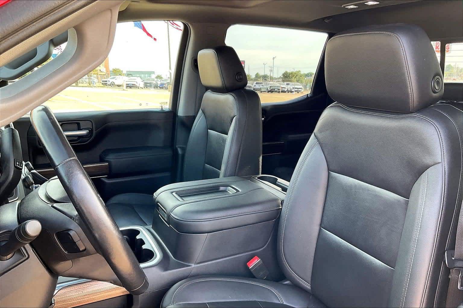 Used 2021 Chevrolet Silverado 1500 LT Trail Boss w/ Convenience Package II AWD/4WD image 10