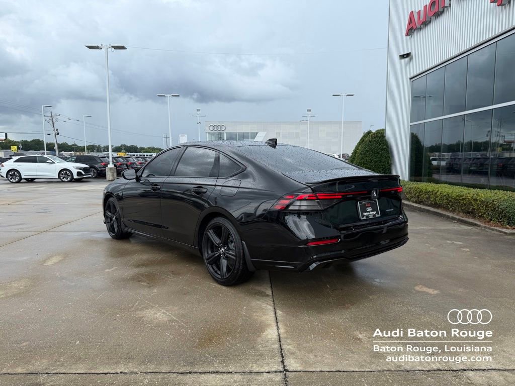 Used 2024 Honda Accord Sport image 7