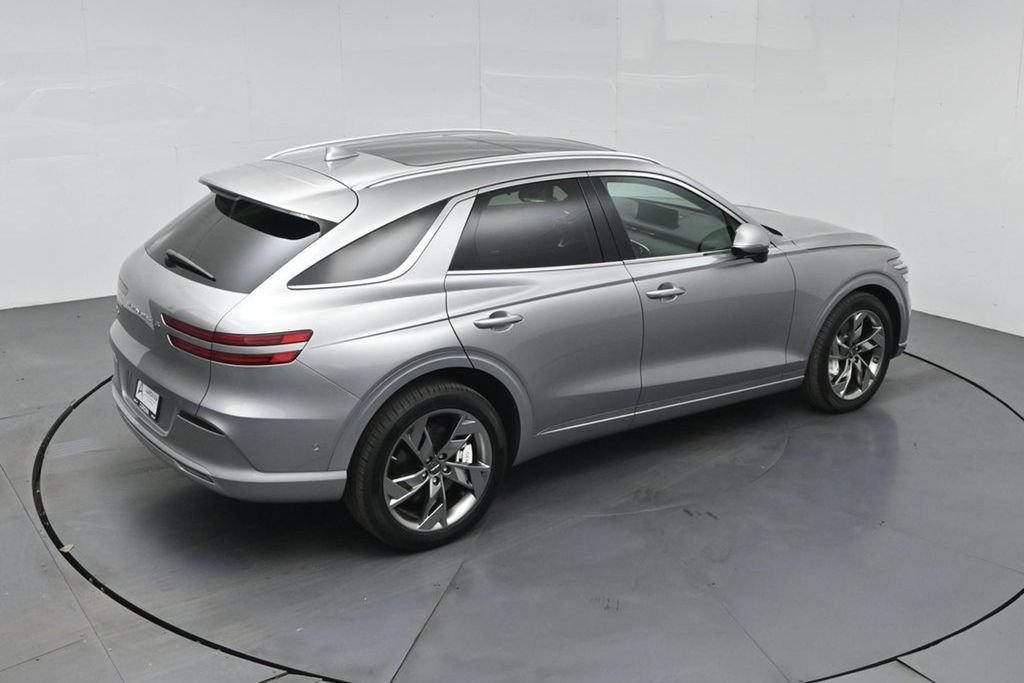 Used 2025 Genesis Electrified GV70 w/ Prestige Package AWD/4WD image 47