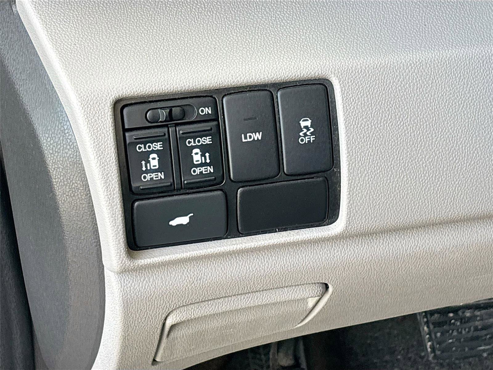 Used 2015 Honda Odyssey EX-L image 10