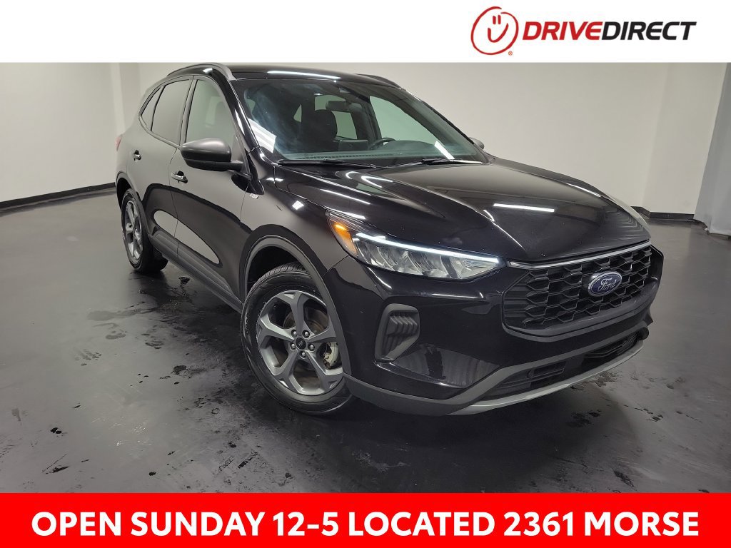 Used 2025 Ford Escape ST-Line FWD image 1