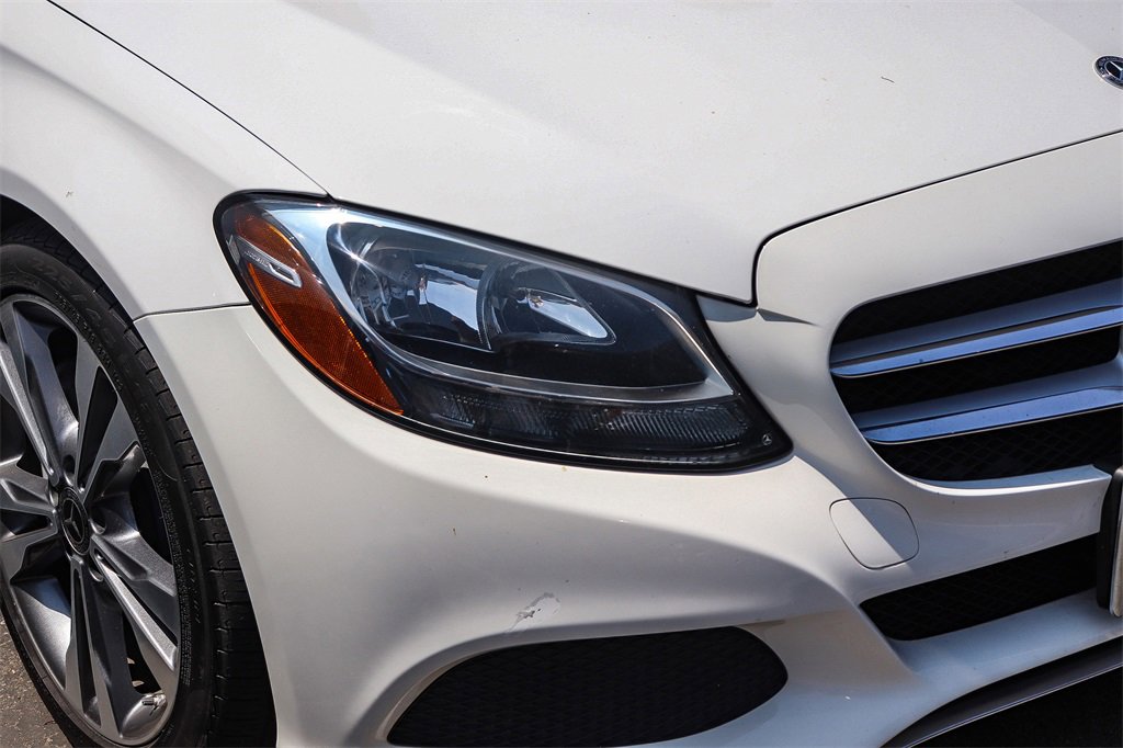 Used 2018 Mercedes-Benz C 300 Sedan image 2