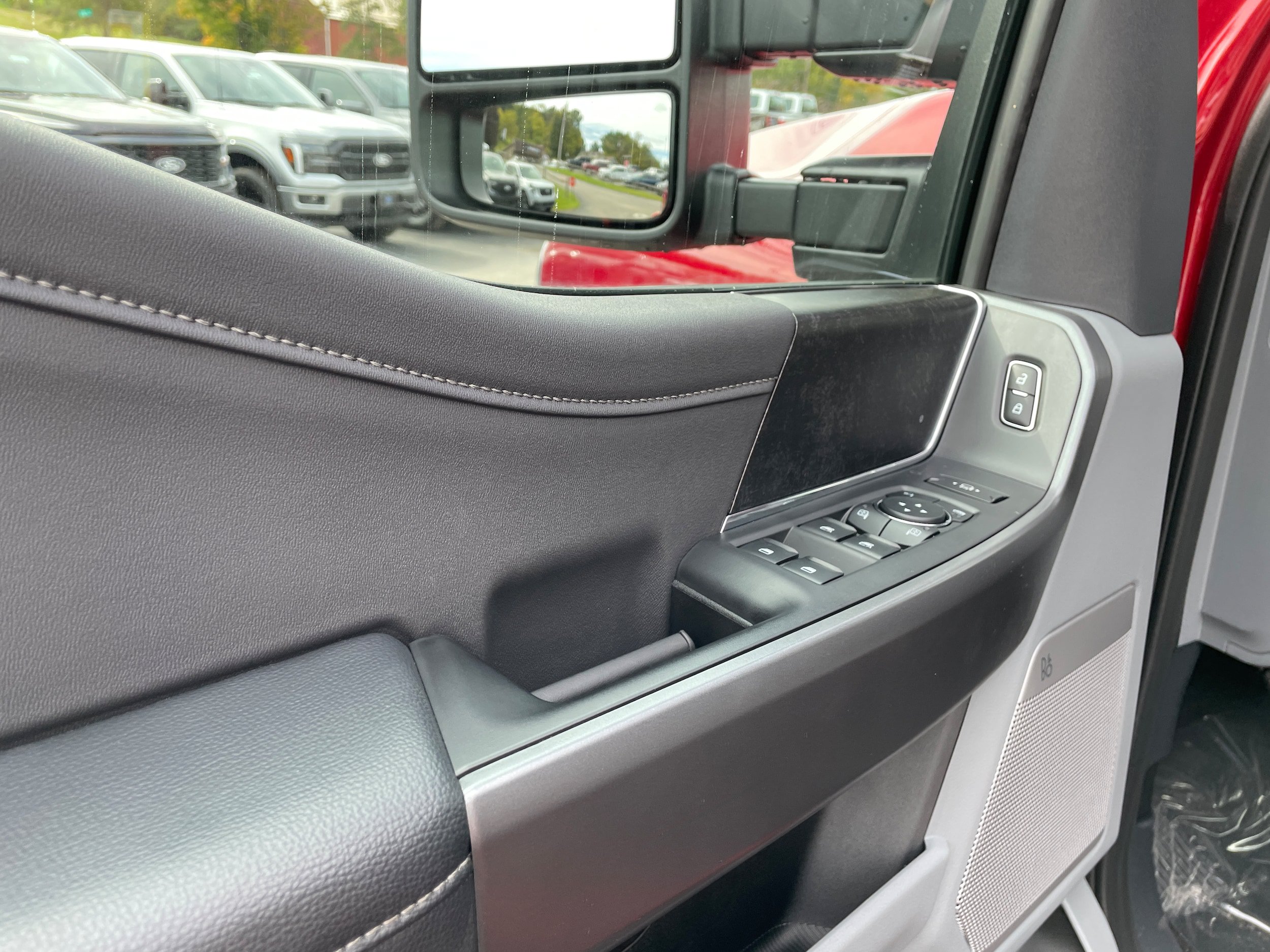 New 2027 Ford F250 XLT w/ XLT Premium Package AWD/4WD image 27