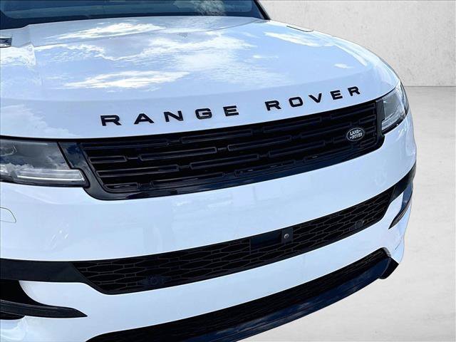 Used 2025 Land Rover Range Rover Sport Dynamic SE AWD/4WD image 28