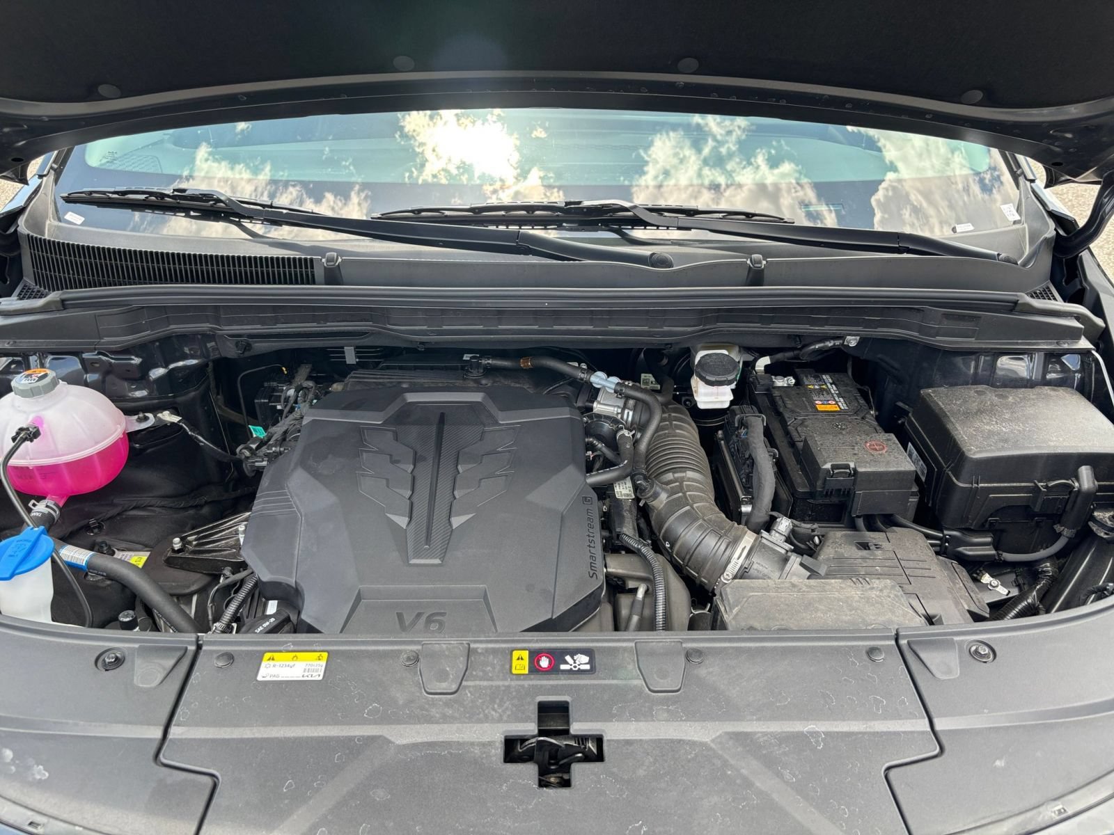 Used 2026 Kia Carnival FWD image 35