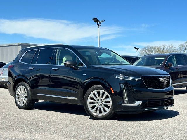 Used 2020 Cadillac XT6 Premium Luxury image 1