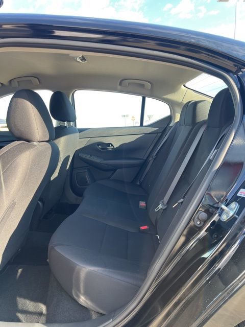 Used 2025 Nissan Sentra S image 10