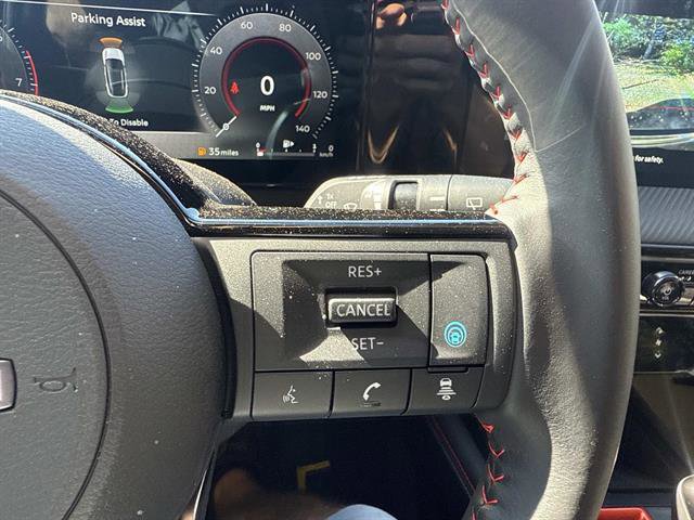 New 2025 Nissan Kicks SR w/ Illumination Package image 12