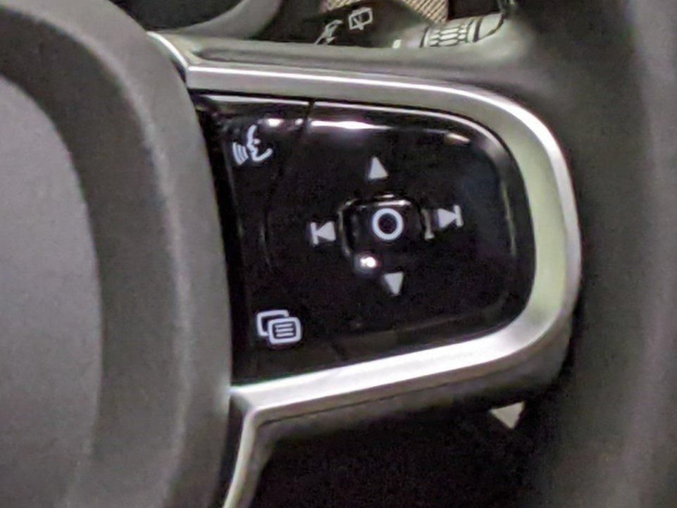 New 2026 Volvo XC90 T8 Ultra w/ Protection Package Premier AWD/4WD image 15