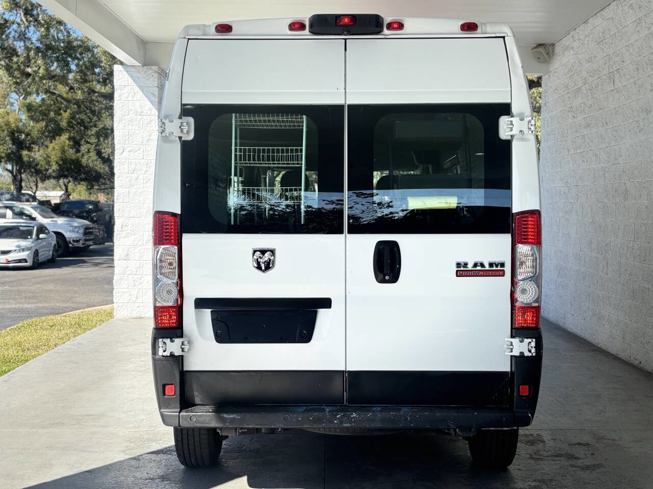 Used 2014 RAM ProMaster 2500 w/ Interior Convenience Group image 8