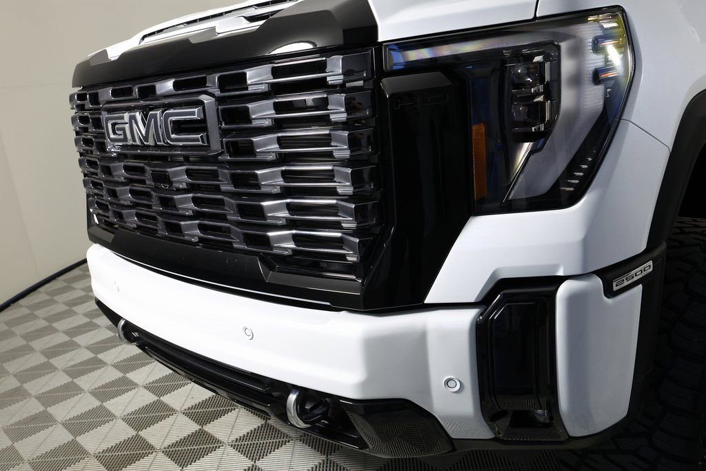 Used 2026 GMC Sierra 2500 Denali Ultimate image 45