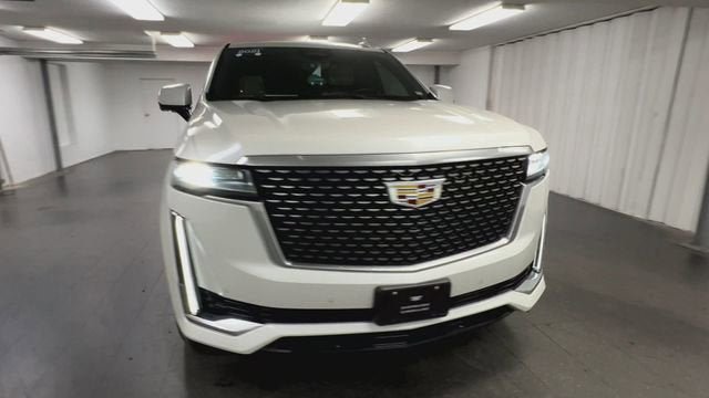 Used 2021 Cadillac Escalade Premium Luxury w/ Performance Package AWD/4WD image 3