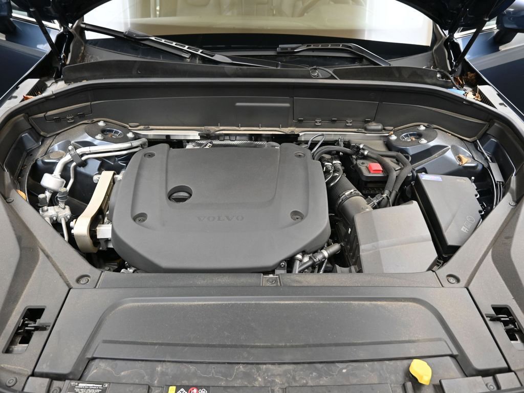 Certified 2024 Volvo XC90 B6 Plus w/ Protection Package Premier image 10
