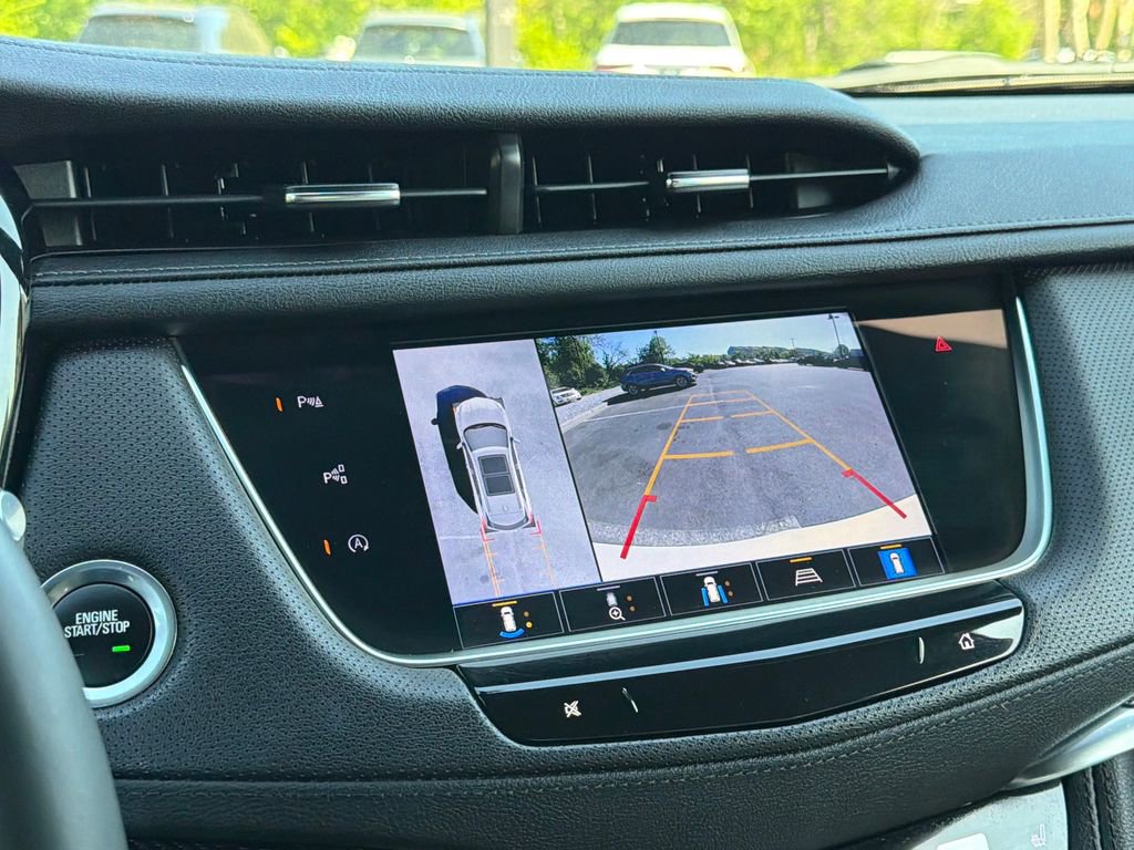 Certified 2022 Cadillac XT5 Sportv w/ Technology Package image 8