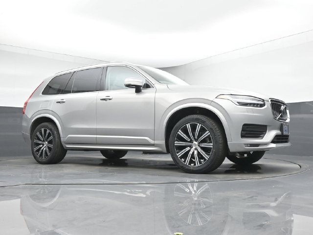 Used 2023 Volvo XC90 B5 Core w/ Climate Package AWD/4WD image 34