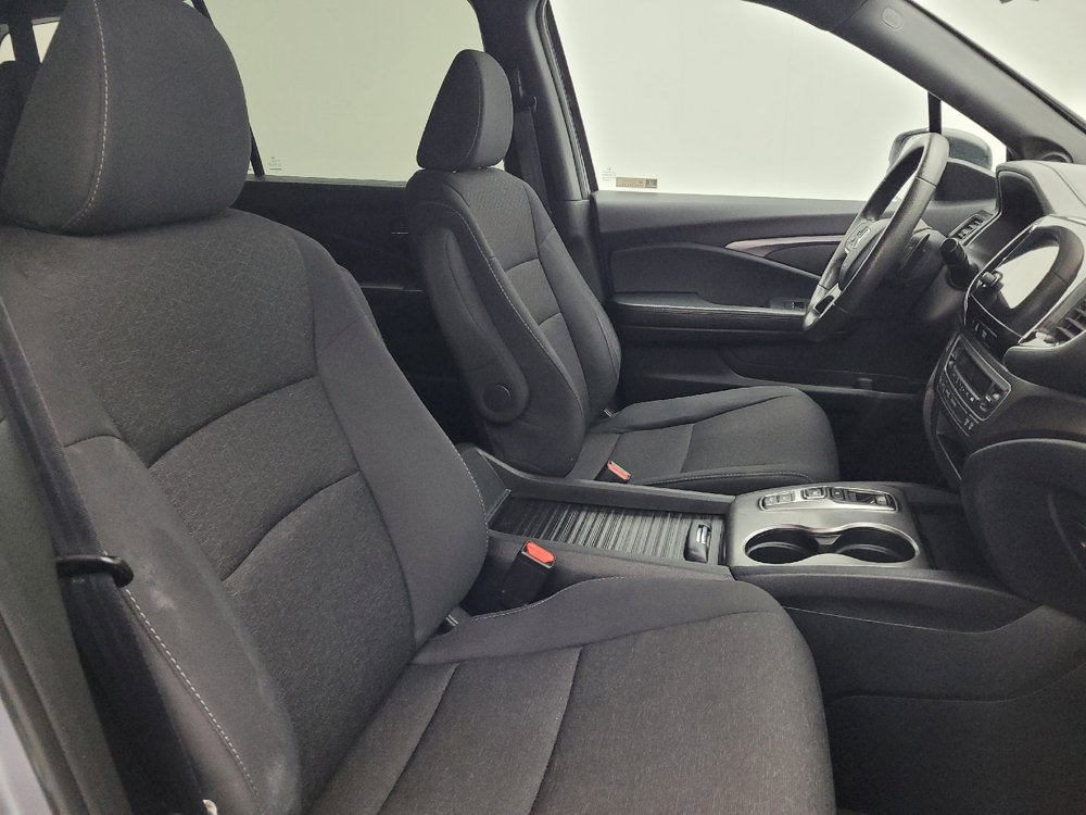 Used 2021 Honda Passport Sport image 21