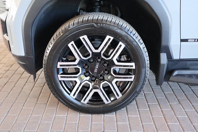 New 2026 GMC Sierra EV Elevation AWD/4WD image 9