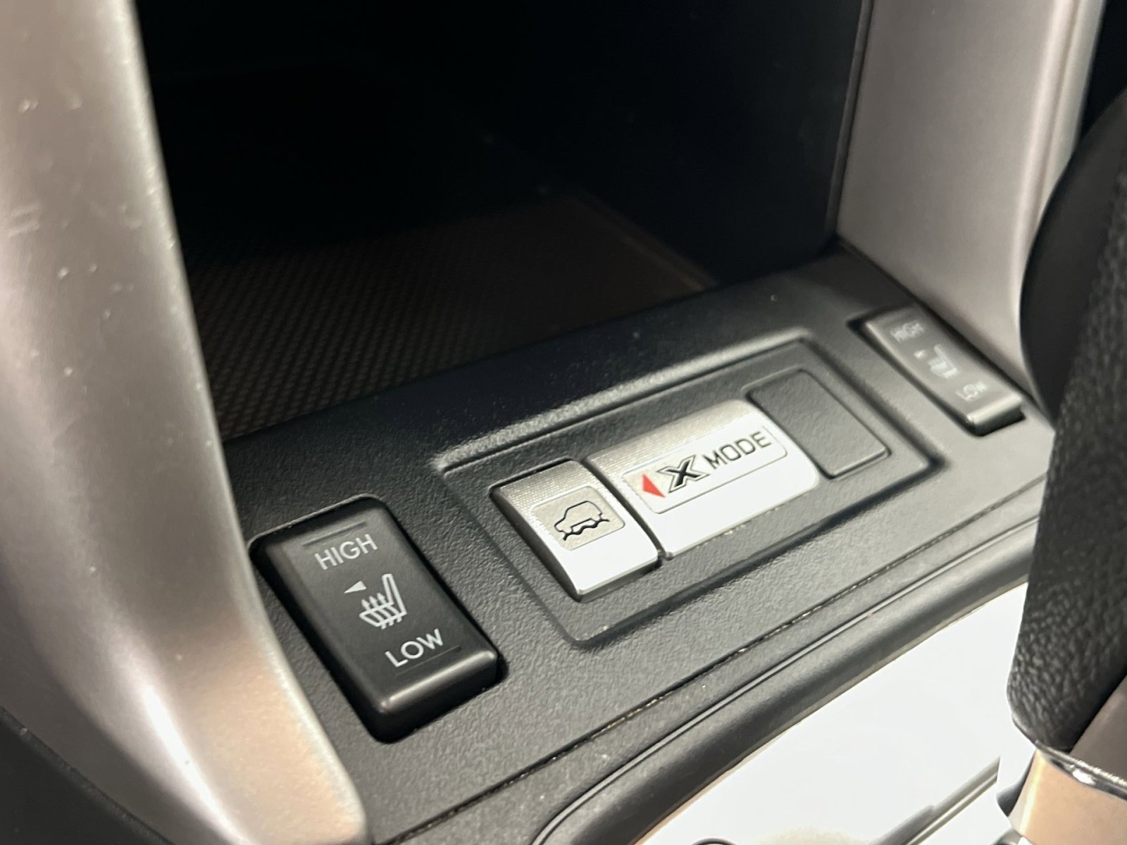 Used 2018 Subaru Forester 2.5i Limited w/ Popular Package #2 image 30