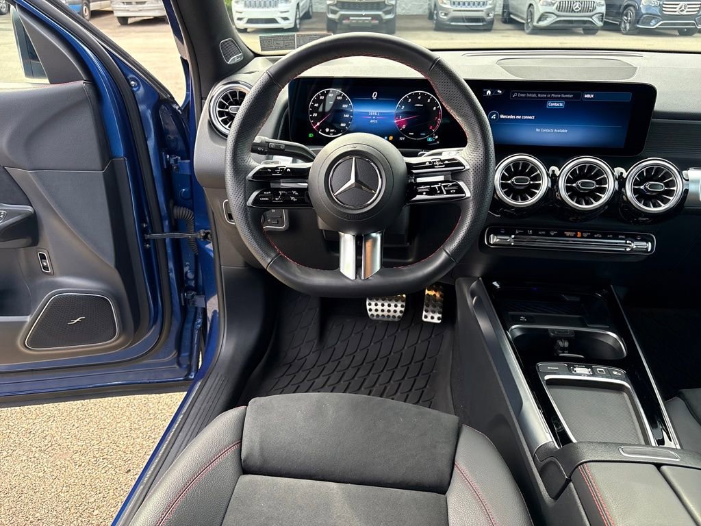 Certified 2025 Mercedes-Benz GLB 250 4MATIC image 13