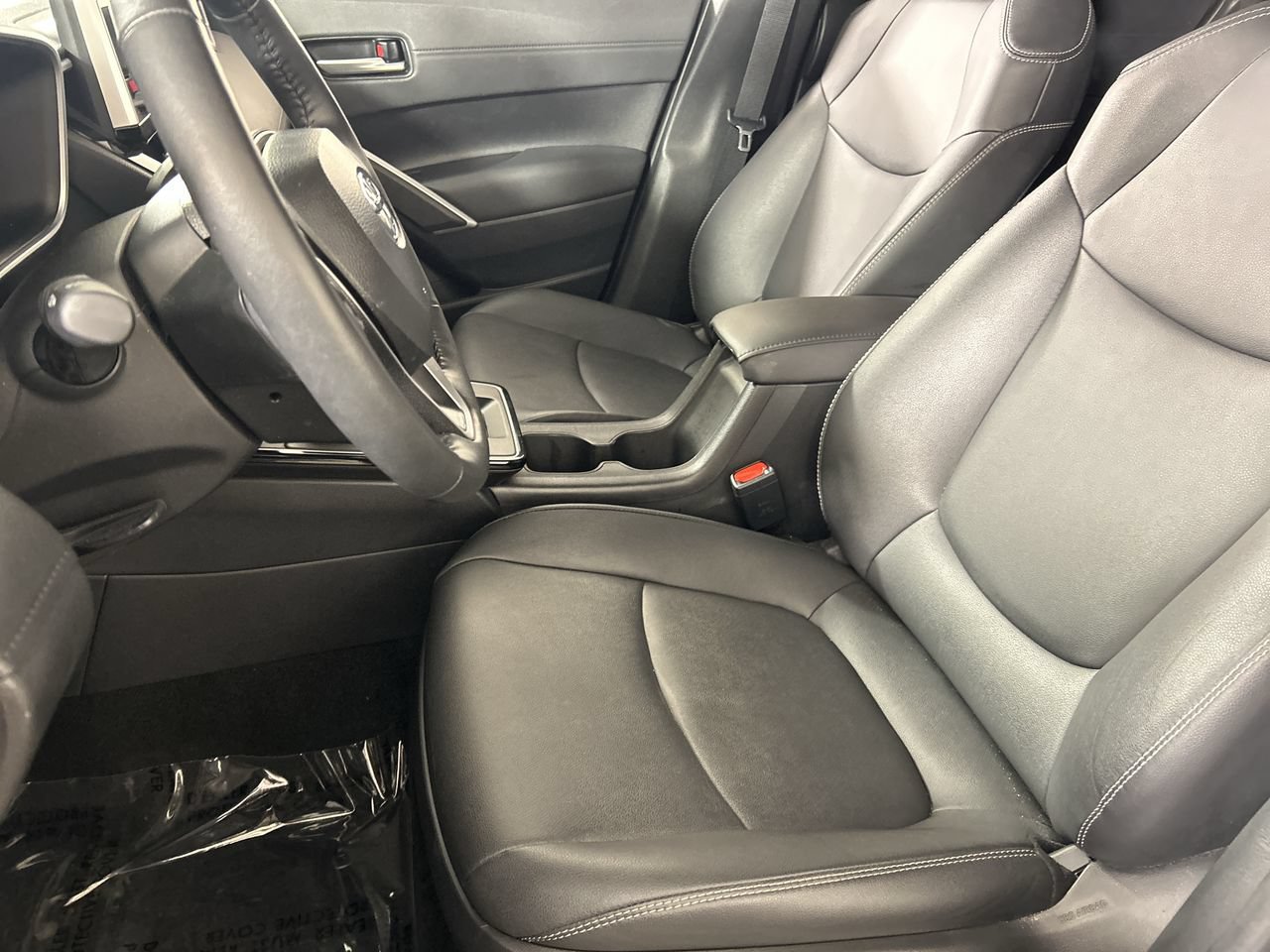 Used 2026 Toyota Corolla Cross XLE w/ Convenience Package AWD/4WD image 22