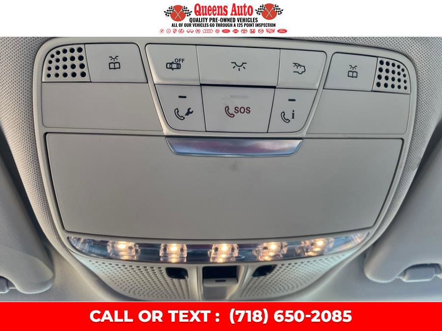 Used 2017 Mercedes-Benz C 300 4MATIC Sedan image 18