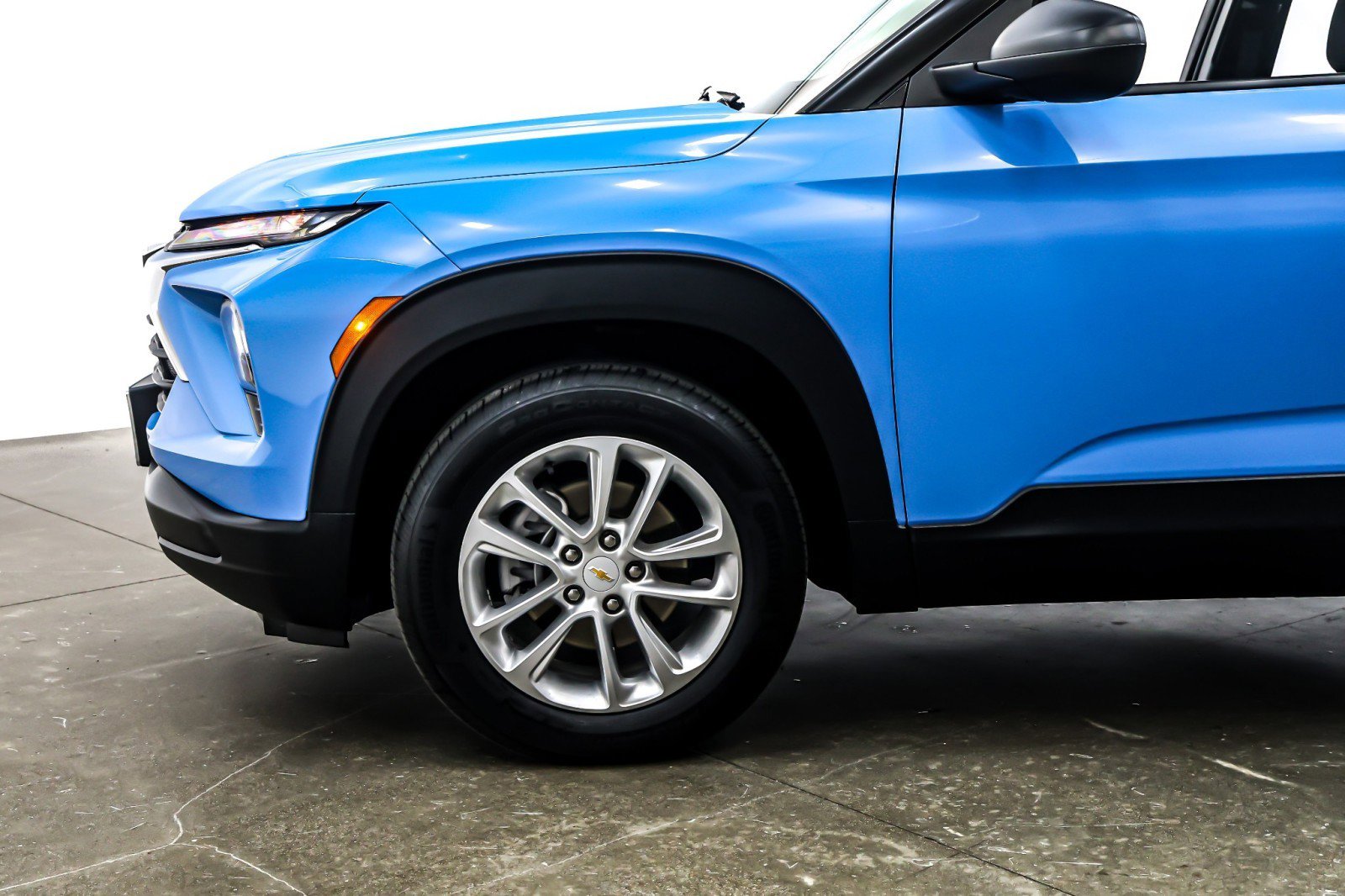 Used 2024 Chevrolet TrailBlazer LS w/ LS Convenience Package image 9