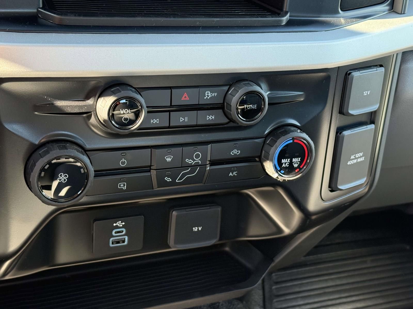 New 2026 Ford F250 XL image 15