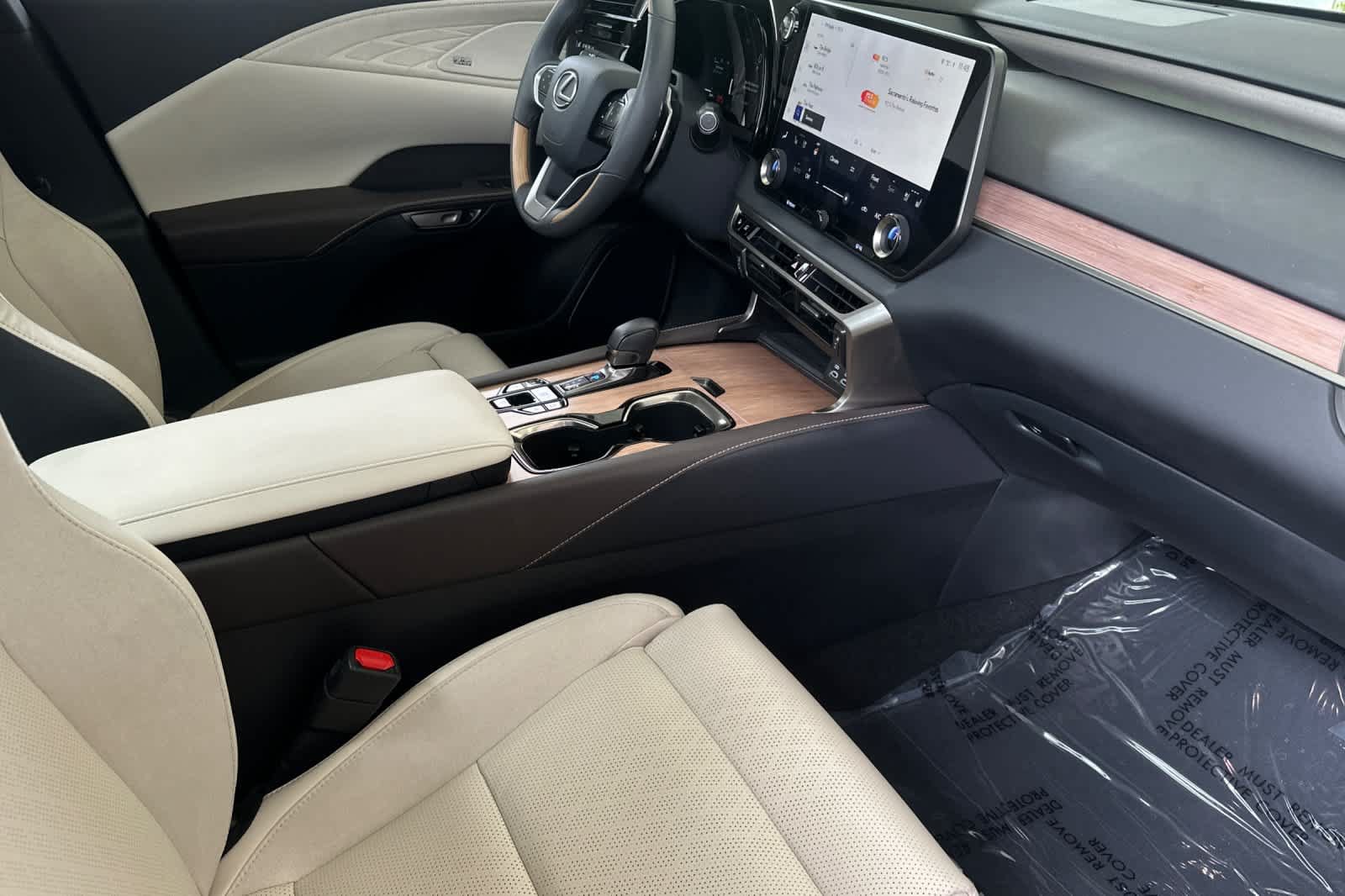 Certified 2025 Lexus RX 350 AWD w/ Convenience Package image 17
