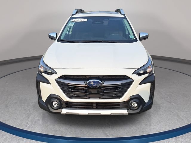 Used 2025 Subaru Outback Touring XT w/ Popular Package #2 AWD/4WD image 2