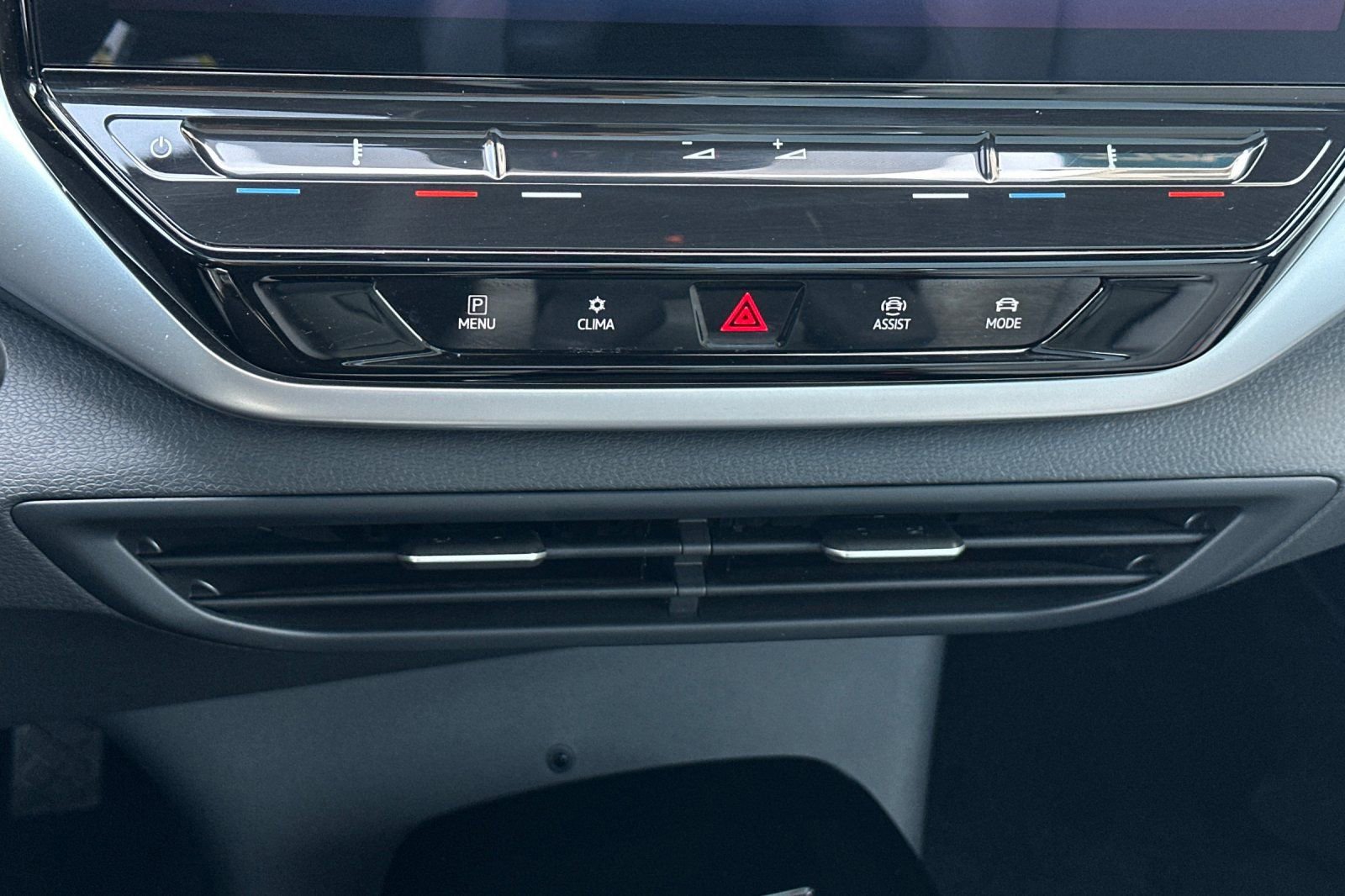 Certified 2022 Volkswagen ID.4 Pro S image 20