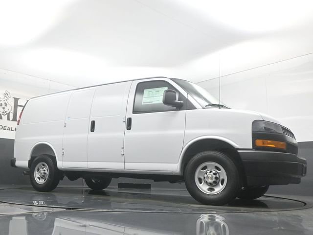 New 2026 Chevrolet Express 2500 w/ Driver Convenience Package image 2