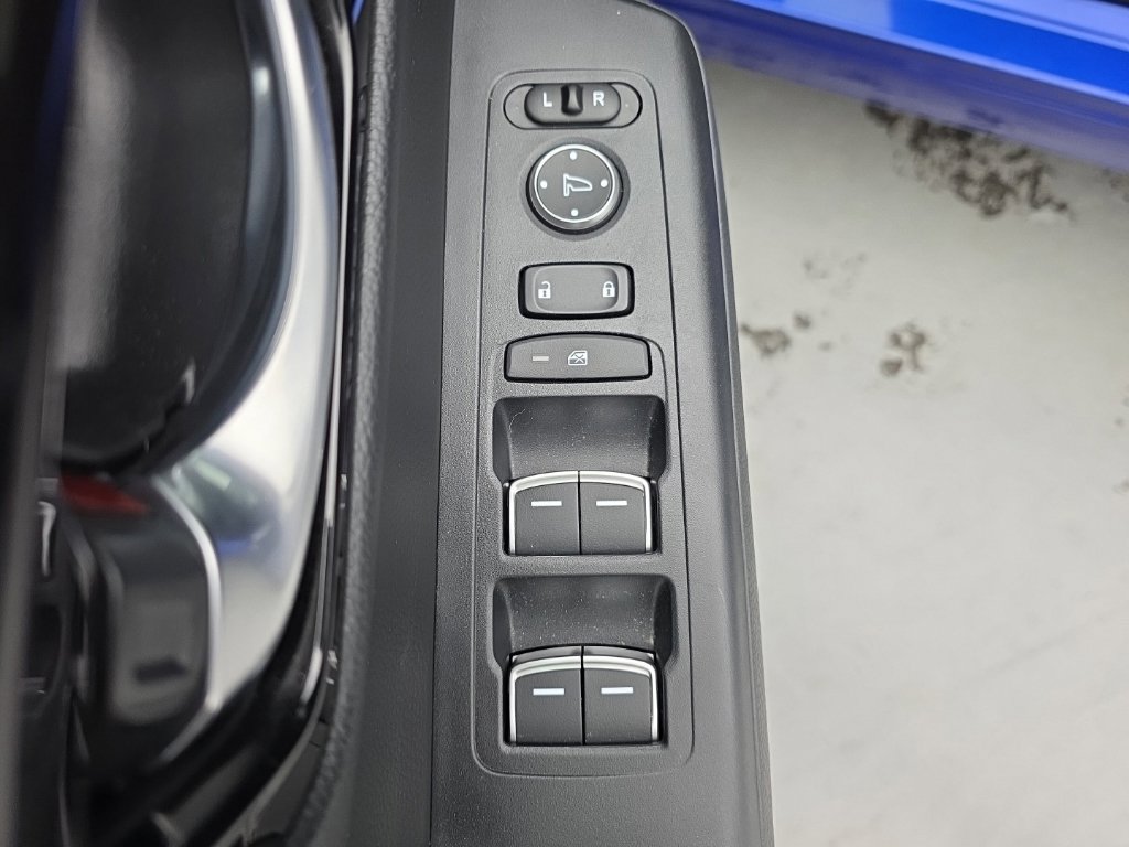 Used 2023 Honda CR-V Sport Touring image 19