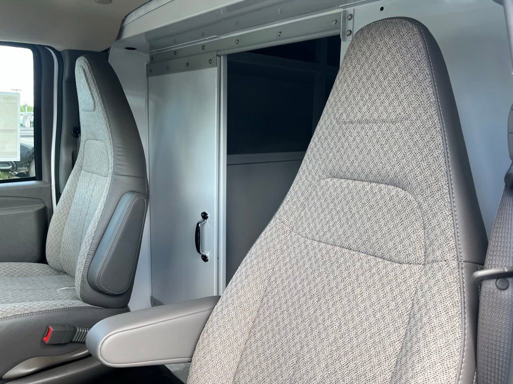New 2025 Chevrolet Express 3500 w/ Power Convenience Package image 11