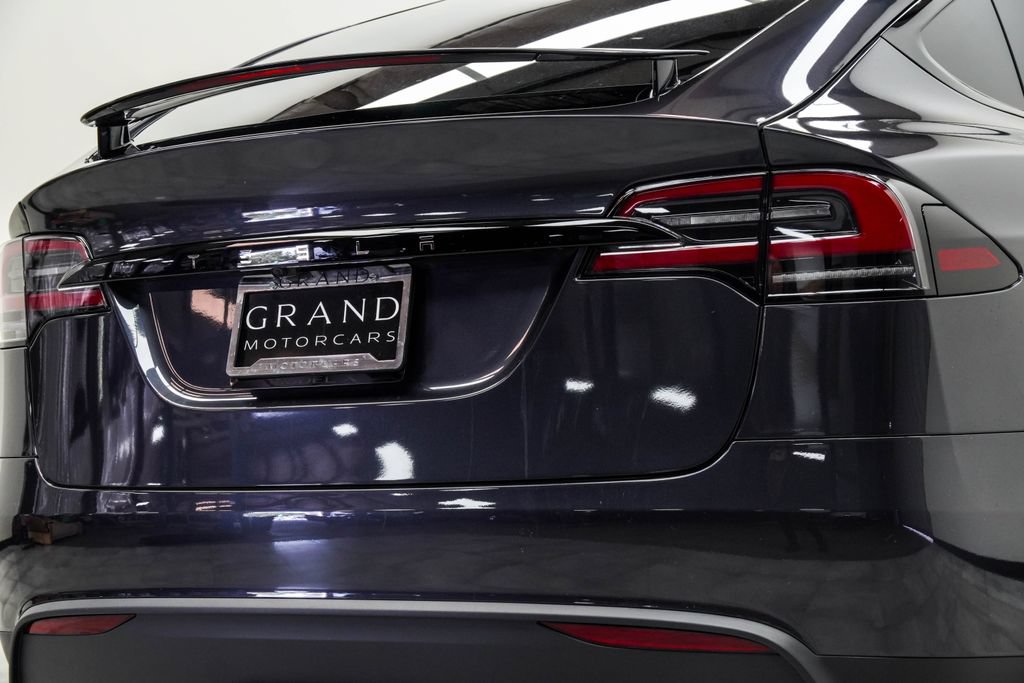 Used 2025 Tesla Model X AWD/4WD image 14