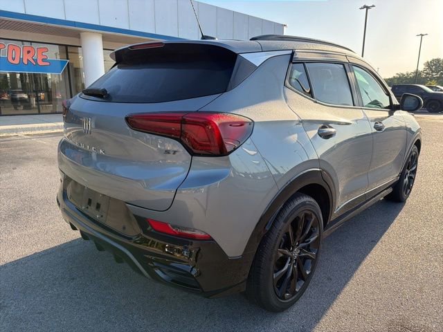 Used 2024 Buick Encore GX Sport Touring w/ Experience Buick Package image 4