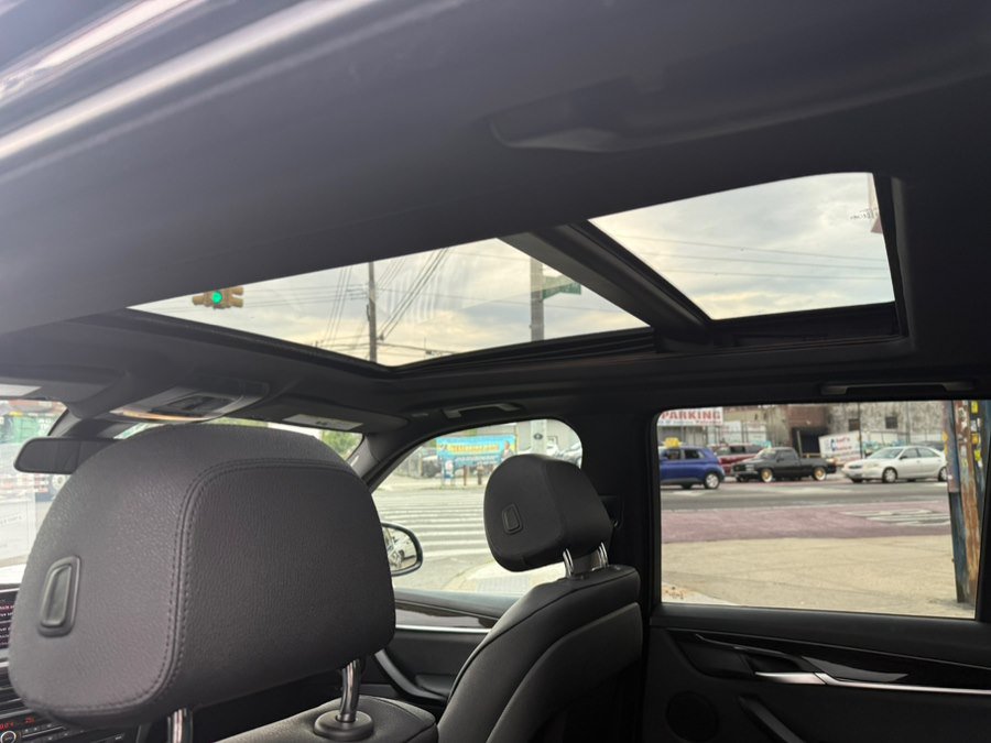 Used 2018 BMW X5 xDrive35i AWD/4WD image 11