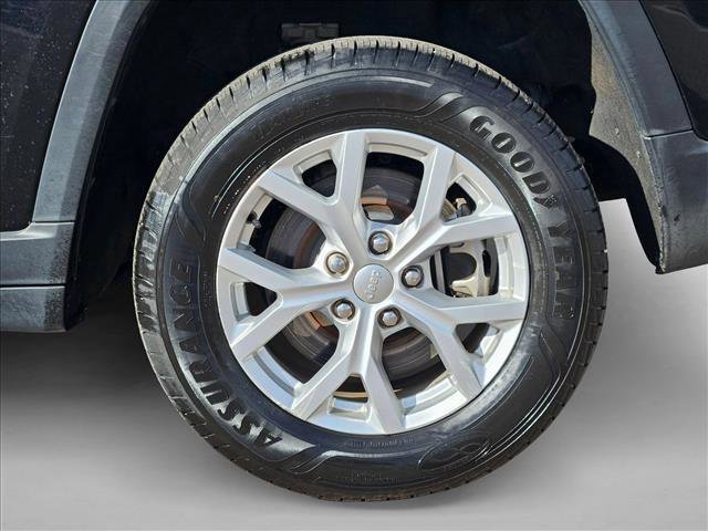 Used 2023 Jeep Grand Cherokee L Limited image 23