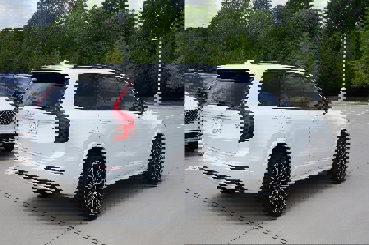 New 2026 Volvo XC90 B6 Ultra image 4