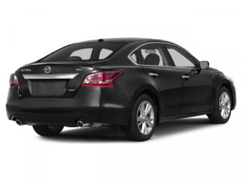 Used 2015 Nissan Altima 2.5 SV w/ Convenience Package image 2