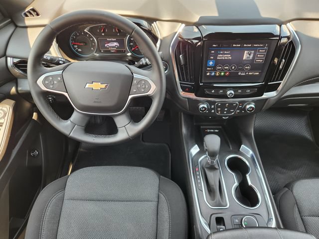 Used 2023 Chevrolet Traverse LT FWD image 27