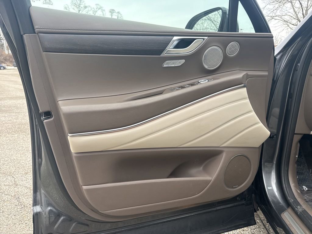 Used 2023 Genesis GV80 2.5T w/ Prestige Package image 11