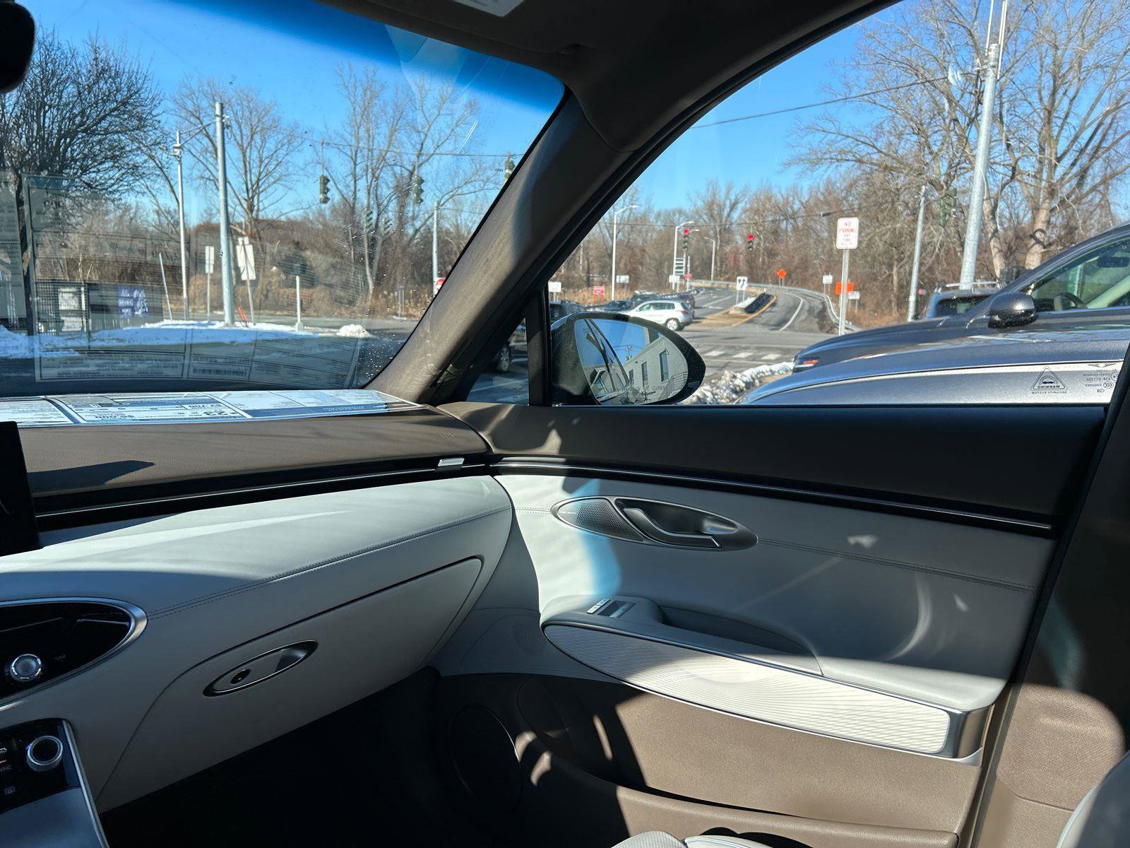 Used 2026 Genesis GV70 2.5T Advanced image 25