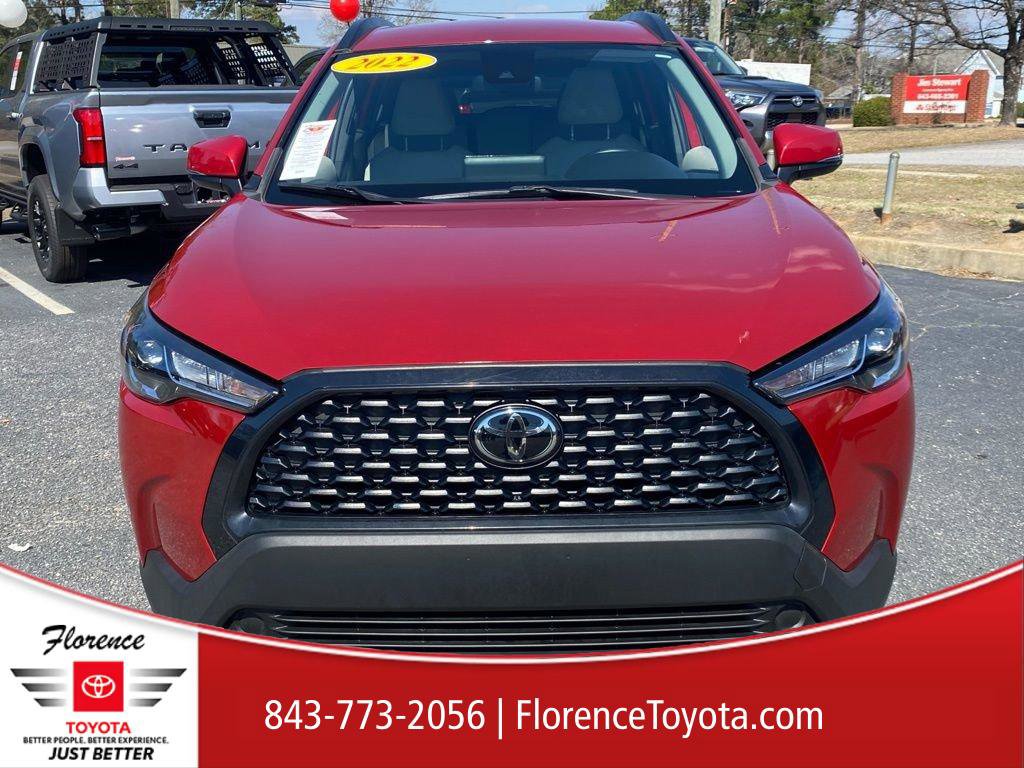 Used 2022 Toyota Corolla Cross LE image 19