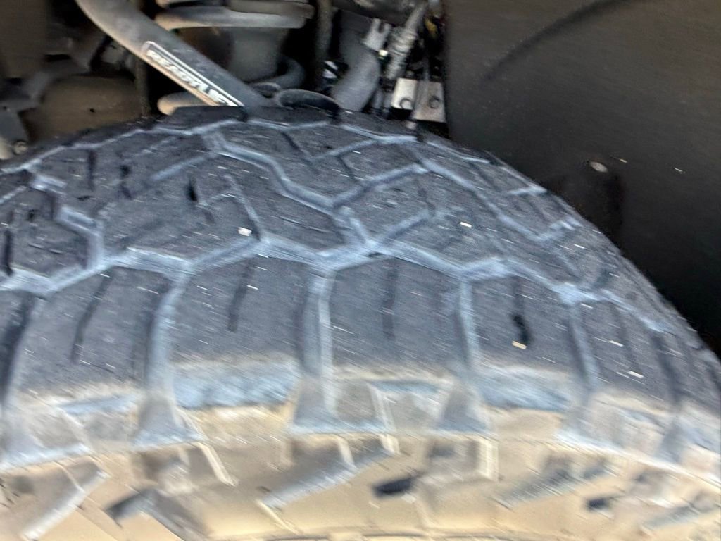 Used 2021 GMC Sierra 1500 AT4 w/ AT4 Value Package image 25