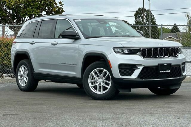 New 2023 Jeep Grand Cherokee Laredo X image 21