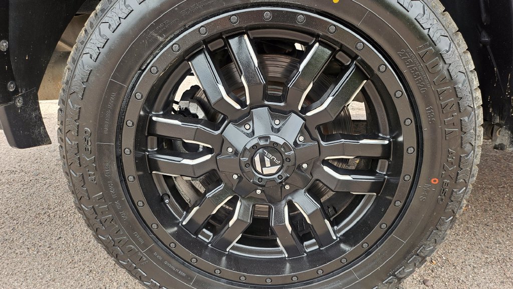 Used 2020 RAM 1500 Laramie w/ Sport Appearance Package AWD/4WD image 17